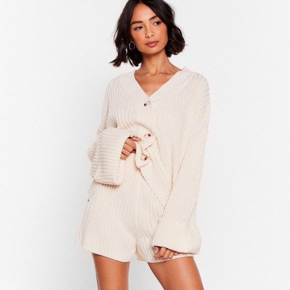 Nasty Gal Other - LASTSET S Chunky Knit set-cardigan/Shorts